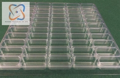 Khay Nhựa Trong Có Khoang Chữ Nhật – 2mm X 0.75mm X 0.75mm