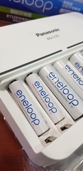 Bộ pin sạc Panasonic eneloop Basic BQ- CC63