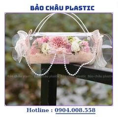Hộp mica trong suốt hình kẹo xách tay cắm hoa