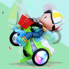 Đồ chơi em bé lái xe đạp 3 bánh quay 360 độ có đèn nhạc vui nhộn cho bé đồ chơi shipper bé trai đi xe xích lô biểu diễn