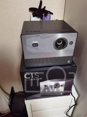 Hisense Vidda C1S 4K 2000CVIA / 3200Ansi