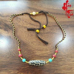 Vòng Cổ Đá Yi 9 Mắt Lớn Potala Tây Tạng - DZI05