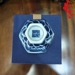 SCD001 Chén Quốc Phong Vẽ Tay Hình Cá 100ml - LY184