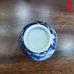 Chén Sứ Cảnh Đức Vẽ Tay Hình Cá - LY85 - 70ml