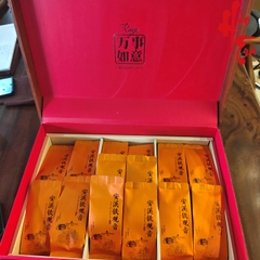 Ô Long Nồng Hương Thiết Quan Âm Vạn Sự Như Ý (Nồng Hương) - Hộp quà 26 gói