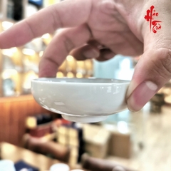 Tách Sứ Cảnh Đức Vẽ Tay Hoa Mai