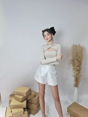 Áo thun xoắn ngực tay dài