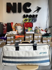 Túi Cầu Lông Yonex 239BT003U Trắng Kẻ Xanh - Gia Công