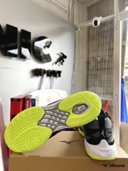 Giày cầu lông Mizuno Wave Claw Neo 3 - Đen Tím Chuối