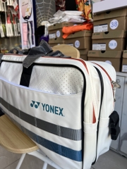 Túi Cầu Lông Yonex 239BT003U Trắng Kẻ Xanh - Gia Công