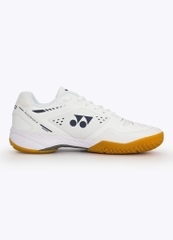 Giày Yonex Stratas trắng 2026