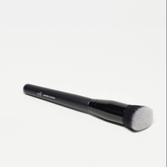 Cọ má hồng kem ELF Liquid Blush Brush