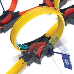 Mattel - Hot Wheels Multi-Loop Raceoff (Large Item, Toy Car)