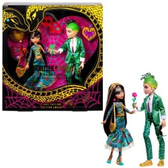 Mattel - Monster High Howliday Love Edition with Cleo De Nile and Deuce Gorgon (Ships in Own Container, Large Item, Doll)