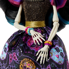 Mattel - Monster High 9 (Ships in Own Container, Large Item, Doll)