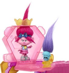Mattel - Dreamworks Trolls: Band Together - Mount Rageous Playset (Large Item, Doll)