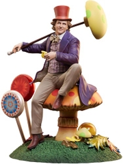 Diamond Select - Willy Wonka & The Chocolate Factory - Gallery PVC Statue (Large Item, Vinyl Figure, Statue, Collectible)