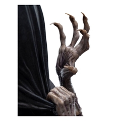 Weta Workshop Limited Edition Polystone - The Witcher (Season 2) - Geralt the White Wolf 1:4 Scale Statue