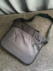 [Instock] Túi RESMED - Thương hiệu thiết bị y tế, chuyên dùng để đựng phụ kiện (Kho đối tác)