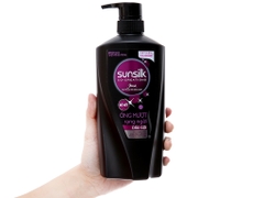Dầu gội Sunsilk Bồ Kết óng mượt chai đen 630ml