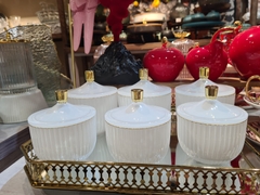 Hũ kẹo sứ kẻ