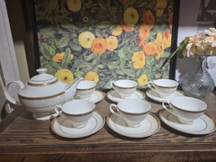 Bộ trà hoàng gia anh