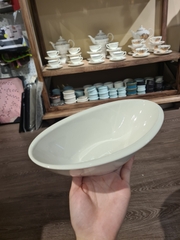 Tô oval vành hông 24 cm Trắng Ngà