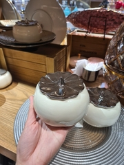 Hũ quả hồng trắng núm bạc