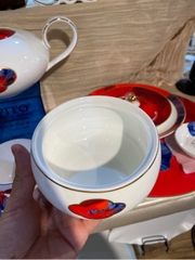 Bát soup hoa đỏ