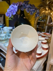 Tách trà sắc màu