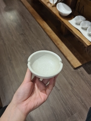 Gạt tàn 9.3x9.3x3.7 cm lộc phát không vệt