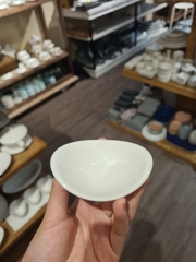 Chén chấm oval 9 x 6 cm Trắng Ngà