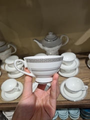 Bộ trà bạch kim anh