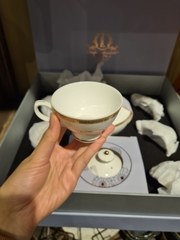 Bộ trà hoàng gia anh