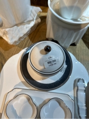 Chén có nắp 3.5inch viền bạc