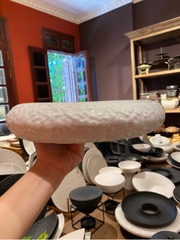 Đĩa méo trắng viền sần 27 x 22cm