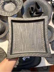 Đĩa vuông vành đứng 7inch đen méo C275