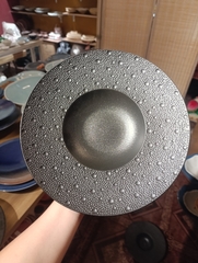 Đĩa soup đen matte chấm bi 11inch
