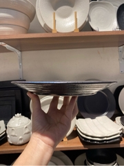 Dĩa tròn 23.5cm đen không vệt