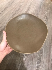 Dĩa trẹt 25cm màu nâu trổ (matte)