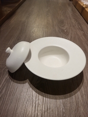 Bộ dĩa bay có nắp 23 cm tuyết trắng