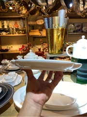 Đĩa hoa 4 cánh 9inch trắng trơn
