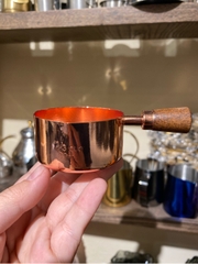 Chén đựng sốt Inox quai gỗ