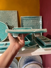 Đĩa vuông 18cm kẻ ô xanh ngọc