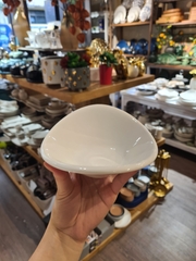 Tô thỏi vàng 20 x 15 cm Trắng Ngà