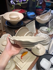 Dĩa lượn 26x6.5cm màu be