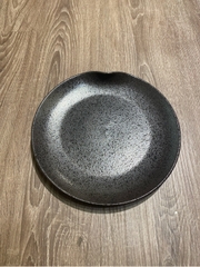 Dĩa dúng cạnh 26cm màu đen (không vệt)