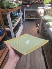 Dĩa sọc 31x24x2cm xanh bơ