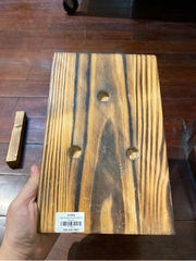 Bản Gang Hình Xẻng Đế Gỗ 20x15cm