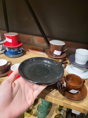 Dĩa lót tách lớn 14 cm đen (HL-04B)